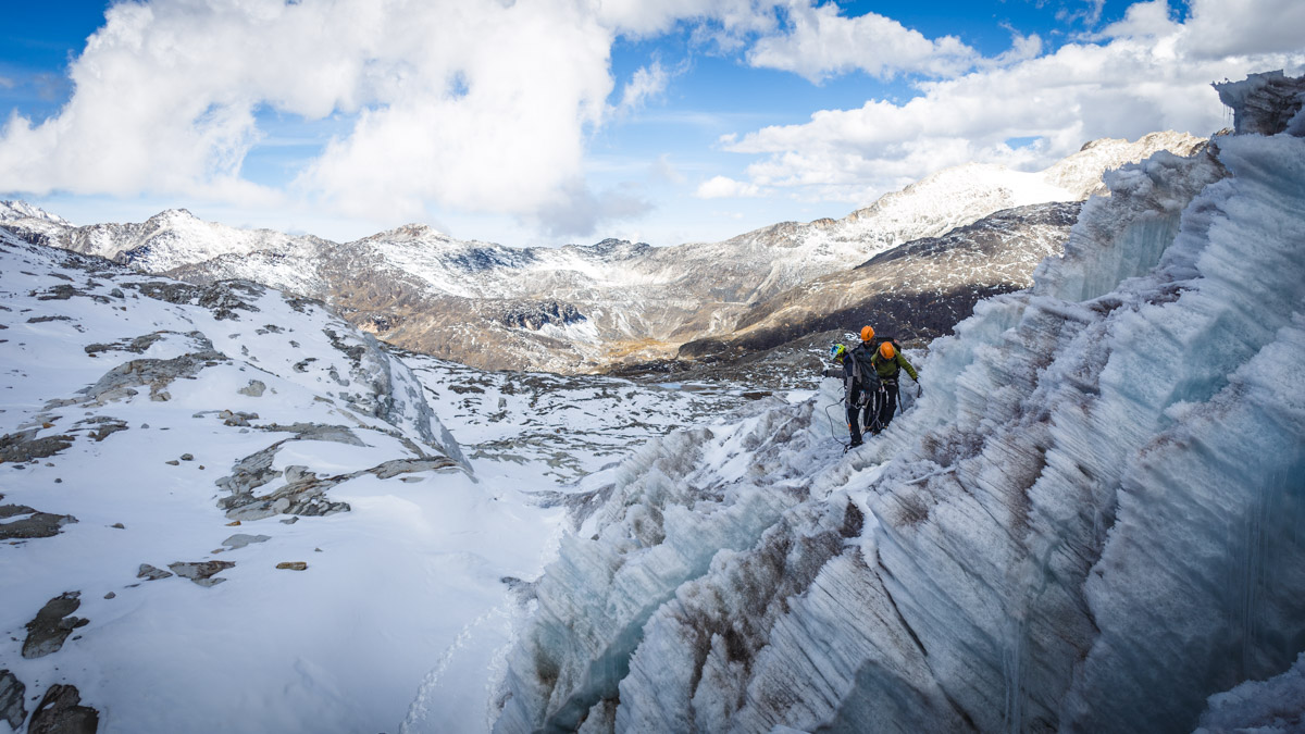Initiation d'alpinisme pour ascension de Huayna Potosi
