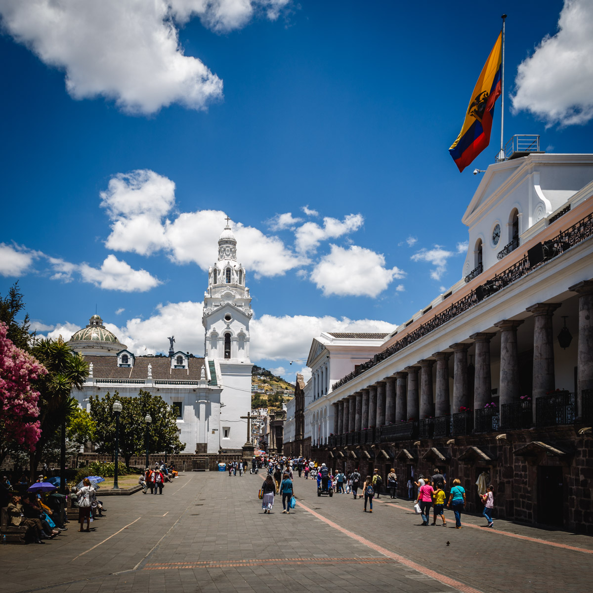 Главная площадь города Кито